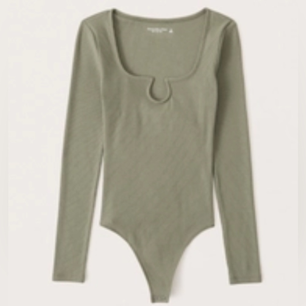 abercrombie & fitch ribbed long sleeve notch neck bodysuit in olive |size small